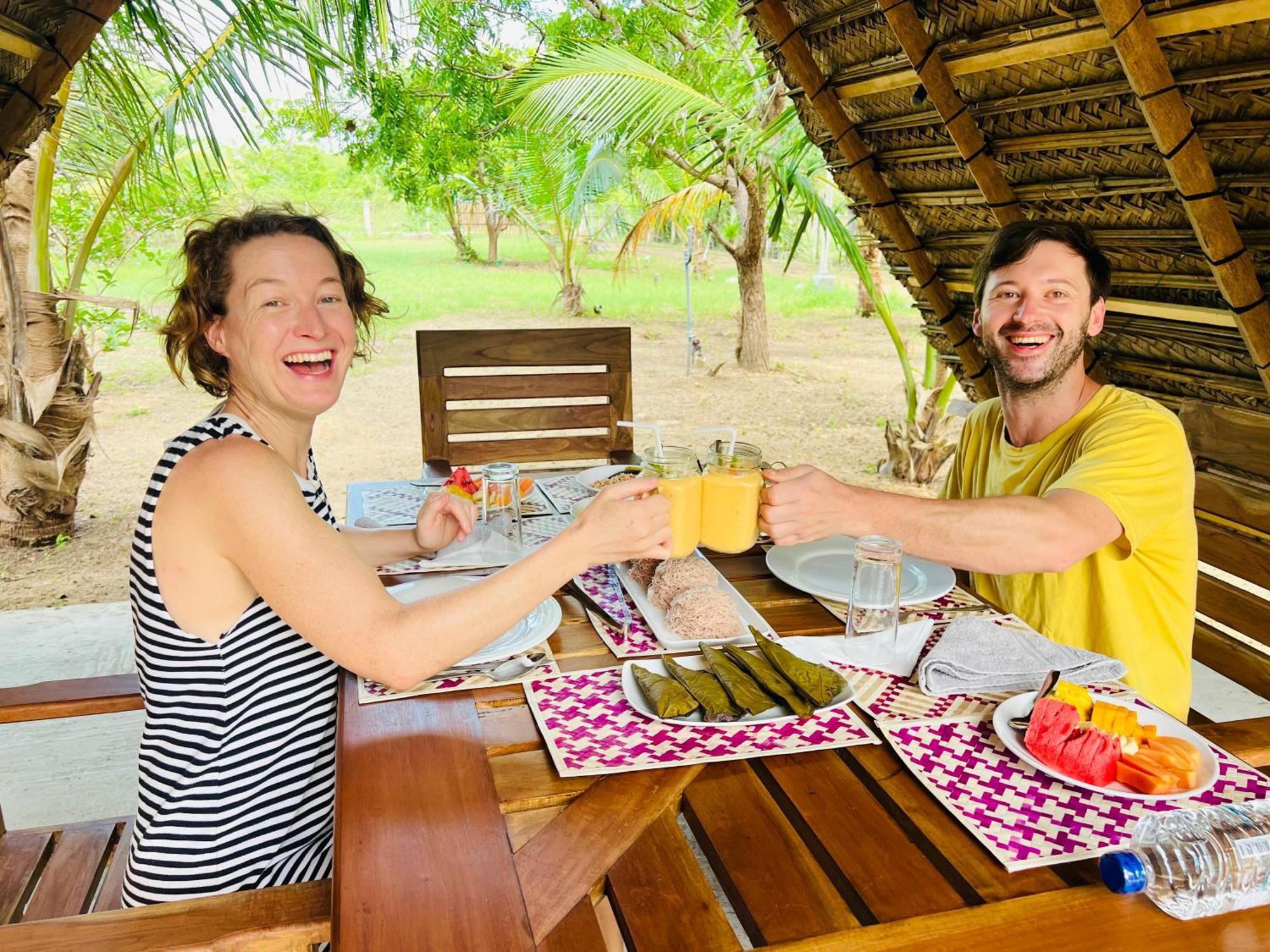 Kingfisher Beach Resort-Yala キリンダ エクステリア 写真