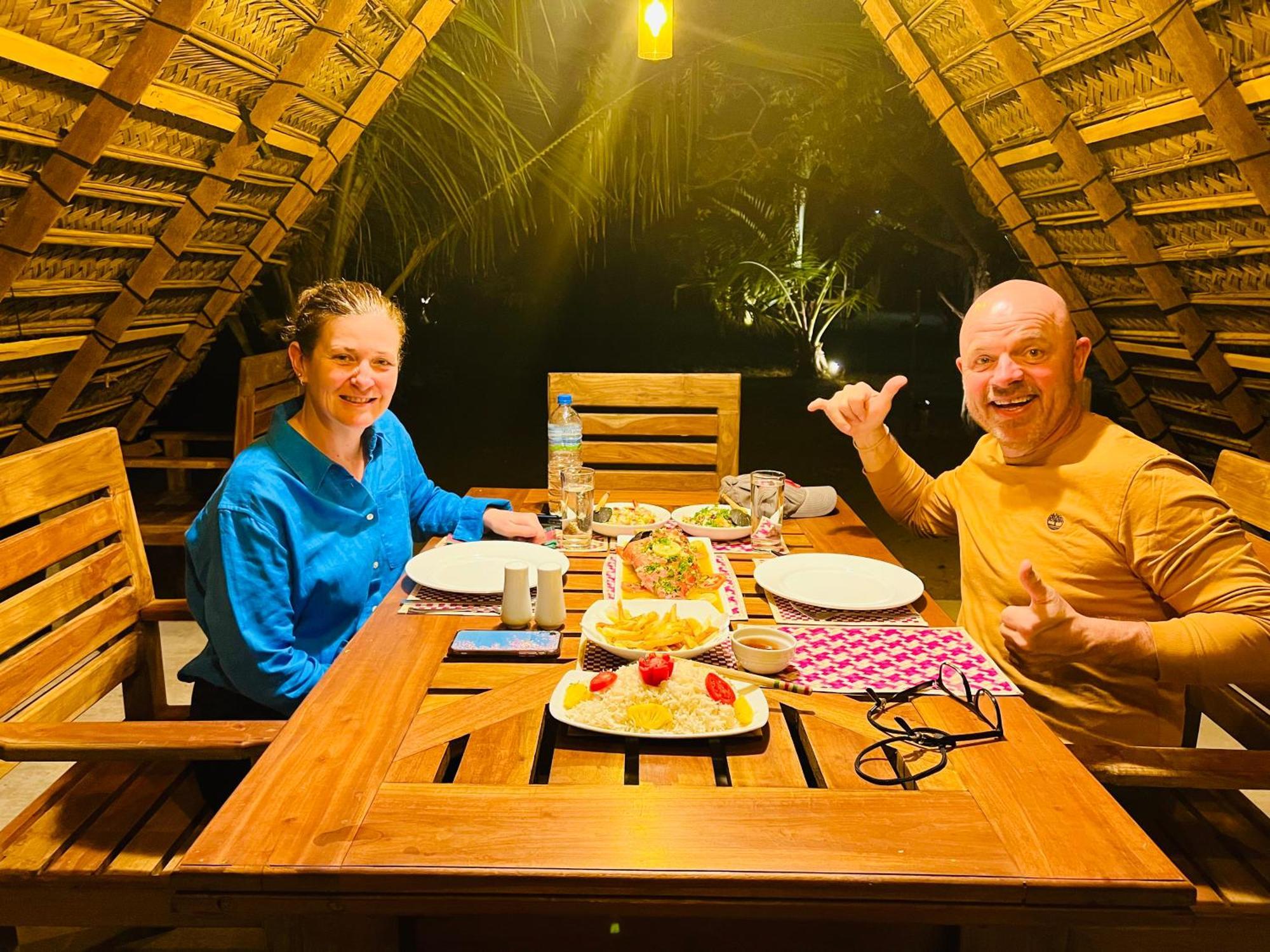 Kingfisher Beach Resort-Yala キリンダ エクステリア 写真