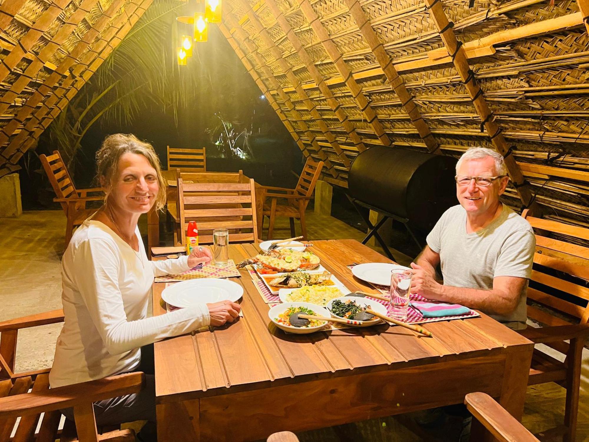 Kingfisher Beach Resort-Yala キリンダ エクステリア 写真
